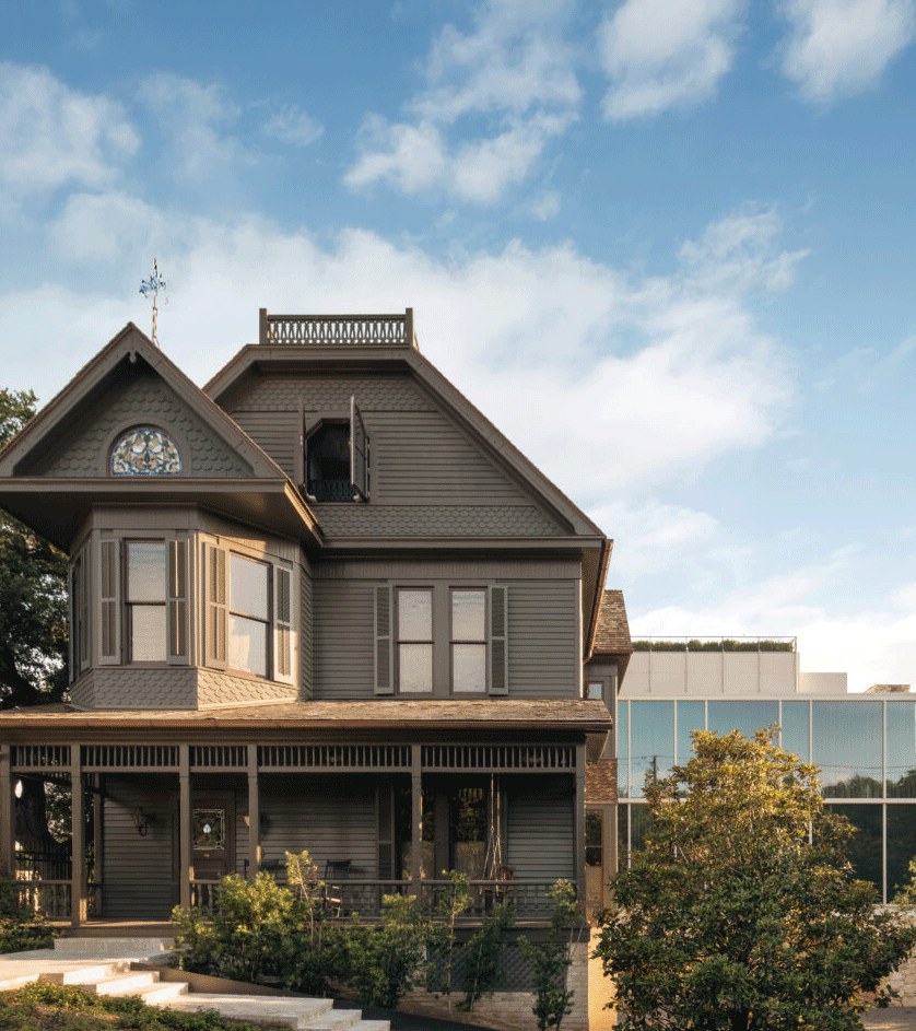 A historic Austin home near Duncan Park